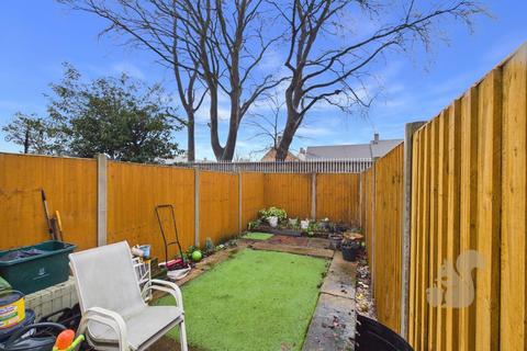 2 bedroom semi-detached house for sale, Lisle Road, Colchester