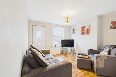 2 bedroom semi-detached house for sale, Lisle Road, Colchester