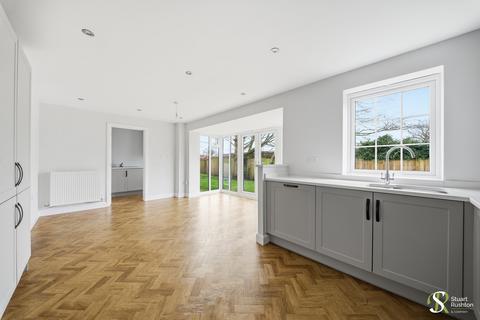 4 bedroom detached house for sale, Ashcroft Drive, Chelford, SK11