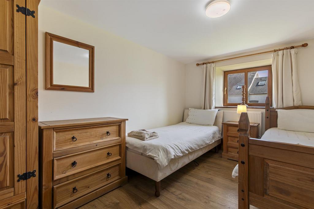 Andrew-Property-0001-0009.jpg