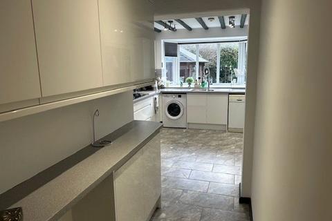 undefined, Leagrave High Street, Luton, Bedfordshire, LU4