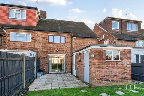undefined, Mungo Park Road, Rainham