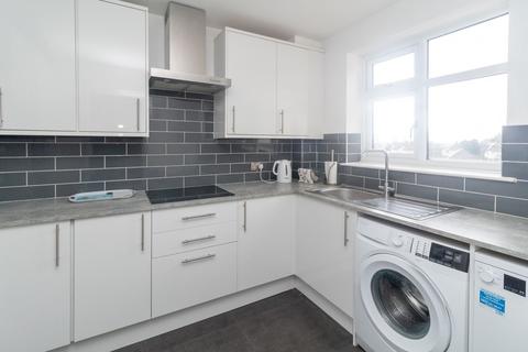 2 bedroom flat for sale, Eaton Court, Edgwareway, HA8