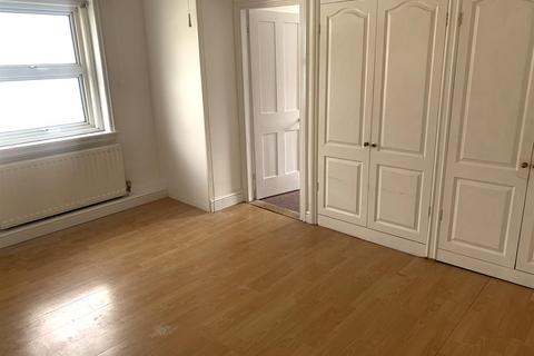 3 bedroom flat for sale, Upper Fant Road, Kent ME16