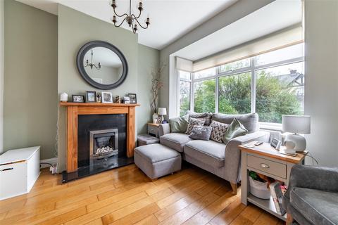3 bedroom semi-detached house for sale, Hollywood Avenue, Gosforth, Newcastle Upon Tyne, NE3
