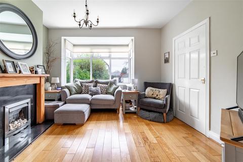 3 bedroom semi-detached house for sale, Hollywood Avenue, Gosforth, Newcastle Upon Tyne, NE3