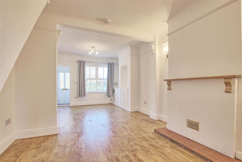 Dining area.jpg
