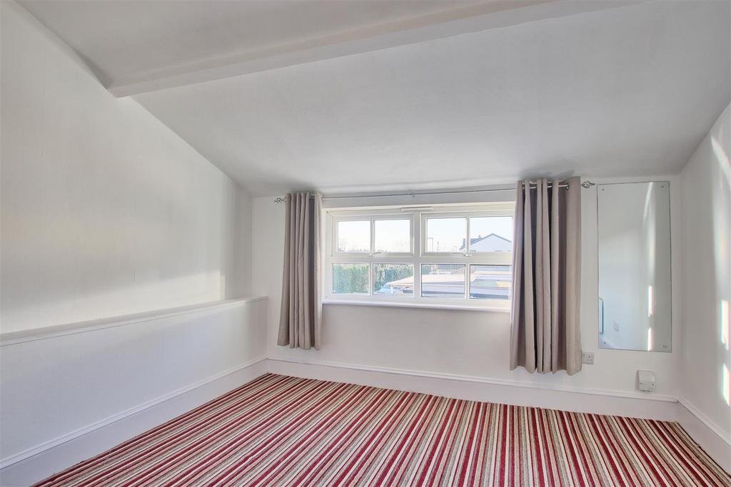 Bedroom 2 - 1.jpg