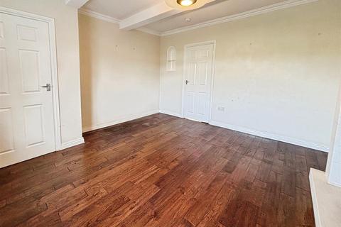 2 bedroom terraced house for sale, Abb Scott Lane, Bradford BD6