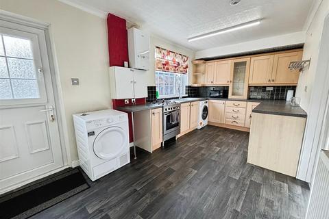 2 bedroom terraced house for sale, Abb Scott Lane, Bradford BD6