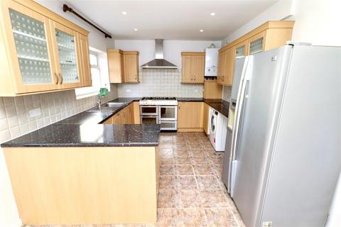 3 bedroom house to rent, Sullivan Way, Elstree, Borehamwood