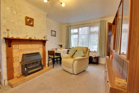 3 bedroom semi-detached house for sale, Crathorne Road, Beverley