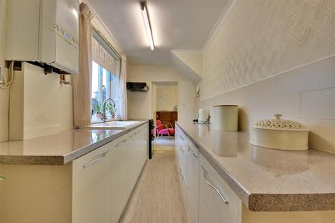 3 bedroom semi-detached house for sale, Crathorne Road, Beverley