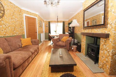 3 bedroom semi-detached house for sale, Delamere Crescent, Hartford Dale, Cramlington