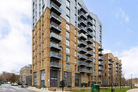 2 bedroom flat for sale, Waterline Way, London SE8
