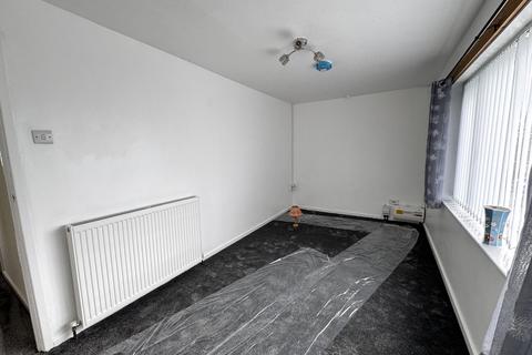 undefined, Flat, Melita, Valley, Caergybi, Ynys Mon