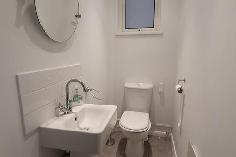 3 bedroom semi-detached house to rent, Cofield Road, Sutton Coldfield B73