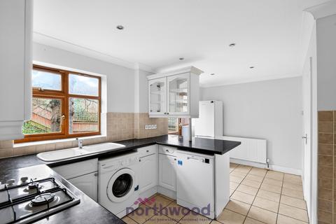 undefined, Priors Way, Maidenhead, SL6