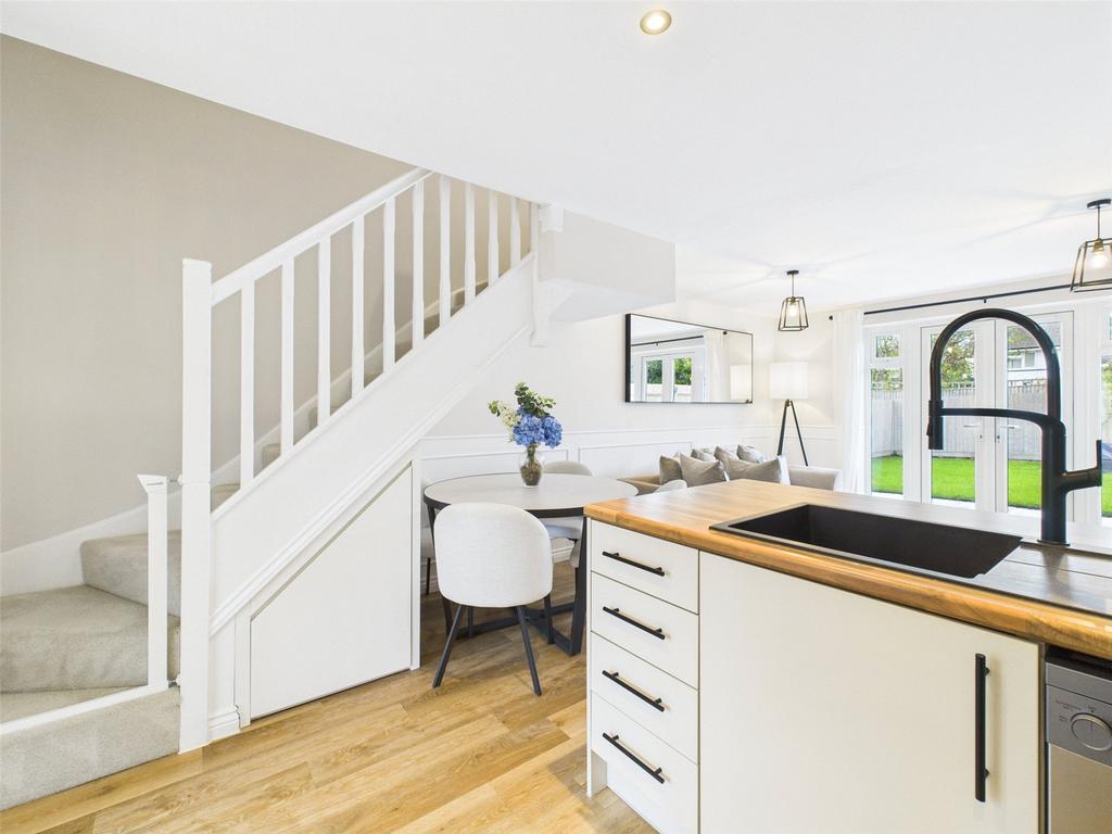 Kitchen/Dining