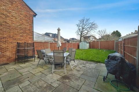 3 bedroom terraced house for sale, Kennel Lane, Bracknell, Berkshire