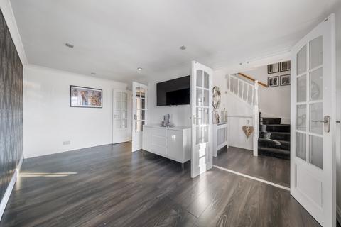 undefined, Dundee DD4