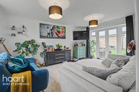 4 bedroom detached house for sale, Procession Way, Elmswell, Bury St Edmunds