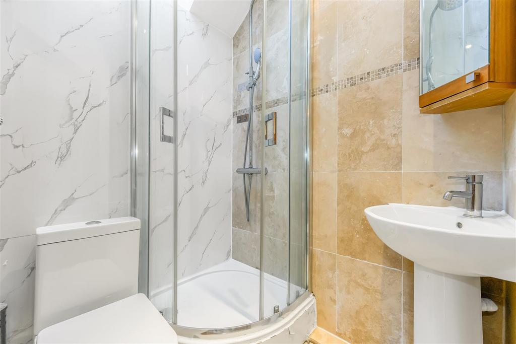 82 Walpole road-6.jpg