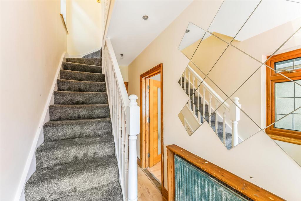 82 Walpole road-18.jpg