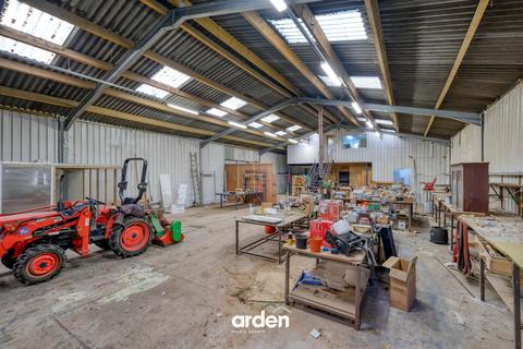 undefined, Worcester Road, Upton Warren, B61