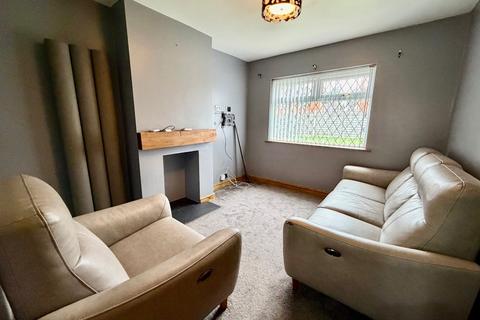 undefined, Hollin Park Terrace, Leeds, West Yorkshire, LS8