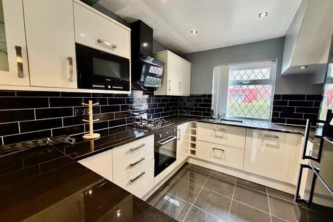 undefined, Hollin Park Terrace, Leeds, West Yorkshire, LS8