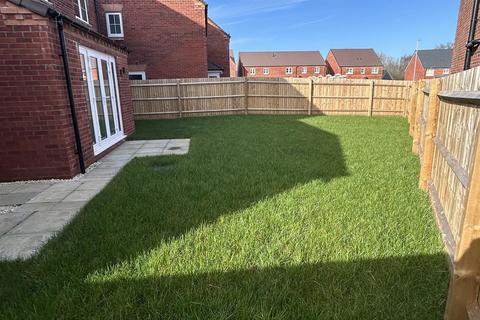 4 bedroom detached house for sale, Foundry Point, Whitchurch.