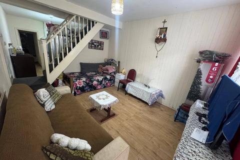 undefined, Myrtle Road, Hounslow, TW3 1QE