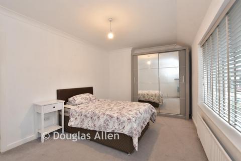 2 bedroom terraced house for sale, Turnage Road, Dagenham RM8