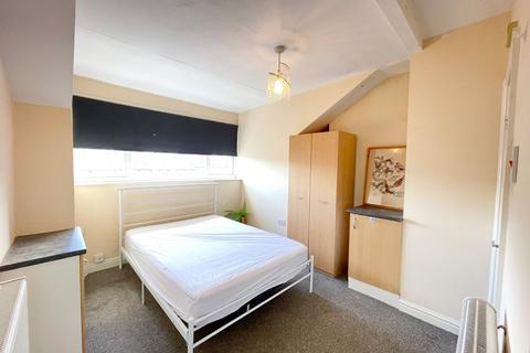 undefined, Fairford Terrace, Leeds, West Yorkshire, LS11
