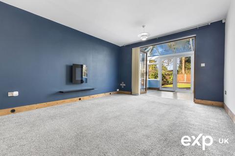 3 bedroom detached bungalow for sale, Oakwood Drive, Nottingham NG15