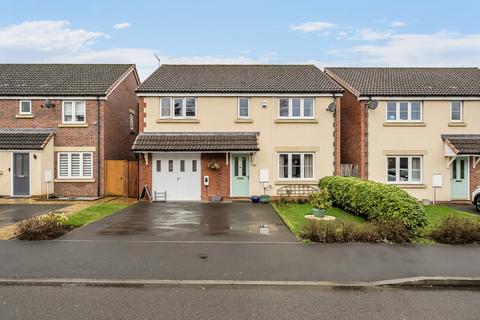 5 bedroom detached house for sale, Polesdon Avenue, Coate, Swindon