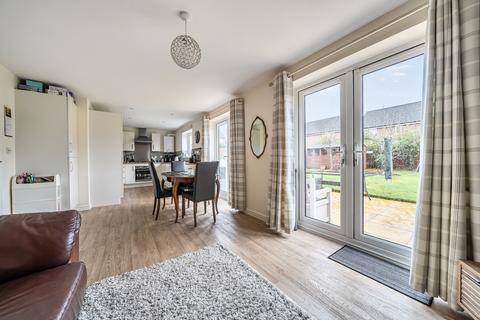 5 bedroom detached house for sale, Polesdon Avenue, Coate, Swindon
