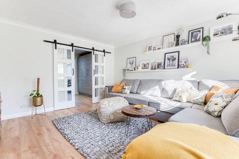 3 bedroom end of terrace house for sale, Robinsons Close, Eye IP23
