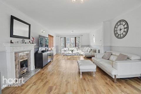 undefined, Claremont Road, Basildon