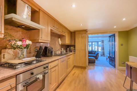 undefined, Beehive Court, Liversedge