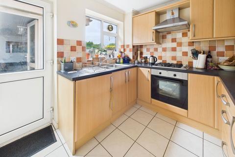 undefined, The Broadway, Southwick