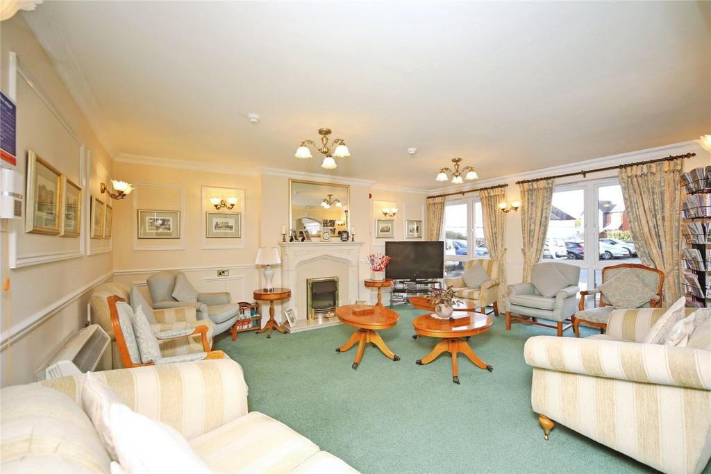 Communal Lounge