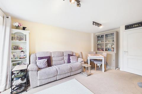 2 bedroom end of terrace house for sale, Wendling Road Kingsway, Quedgeley, Gloucester, Gloucestershire, GL2