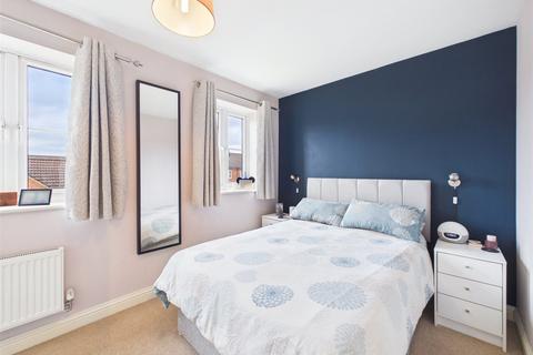 2 bedroom end of terrace house for sale, Wendling Road Kingsway, Quedgeley, Gloucester, Gloucestershire, GL2
