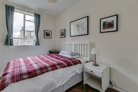 2 bedroom flat to rent, Nevern Square, London SW5