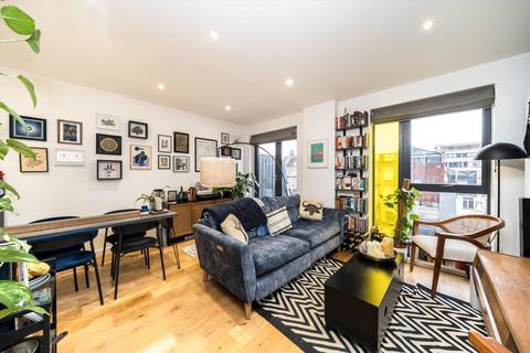Waleorde Road, London SE17