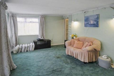 undefined, 2 Dyson Close, Windsor, Berkshire, SL4 3LZ