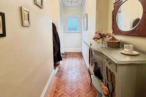 5 bedroom detached house for sale, Cwmavon Road, Pontypool NP4