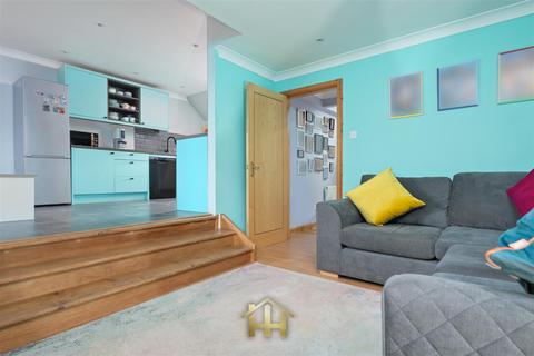 undefined, North Balmossie Street, Dundee DD5